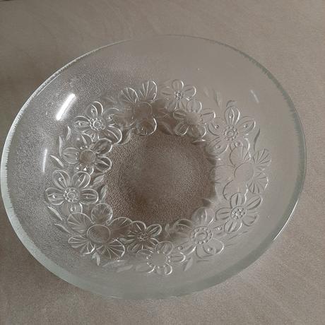 Sklenená misa, 