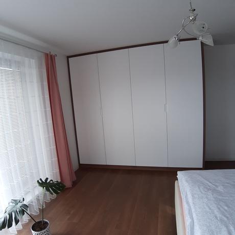 Závesy ružové, zamatové, 