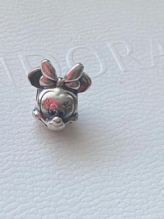 Pandora privesok minnie mouse, pandora