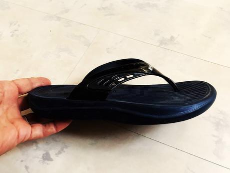 Lakové gumené plážové šlapky, 38