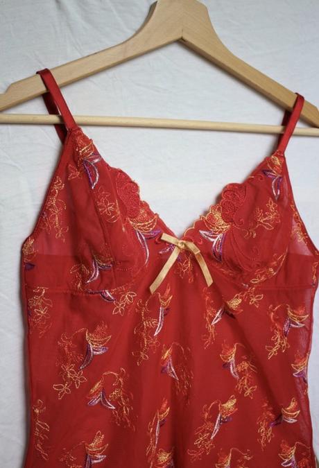 Dámske červené priehľadné tielko, miriale,s