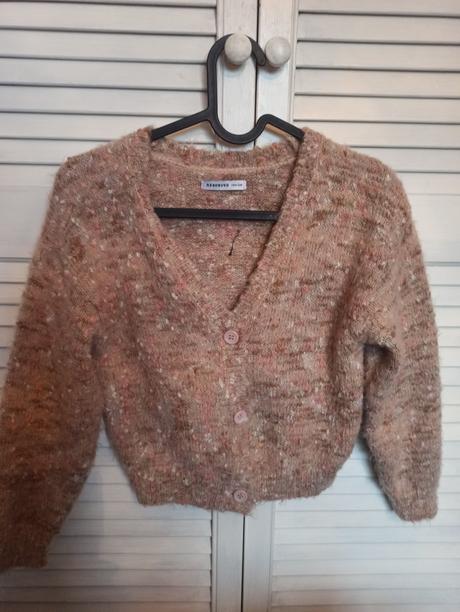 Svetrík, reserved,134