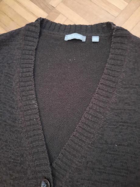 Dámsky sveter/vesta s vačkami, 46