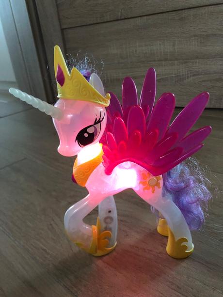 My little pony svietiaci, 