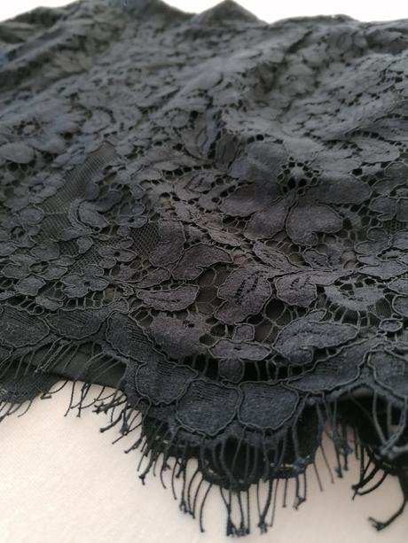 Kraťasy s čipkou, amisu,38