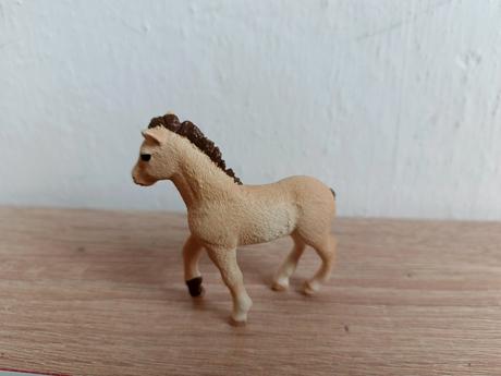 Schleich žriebätko,