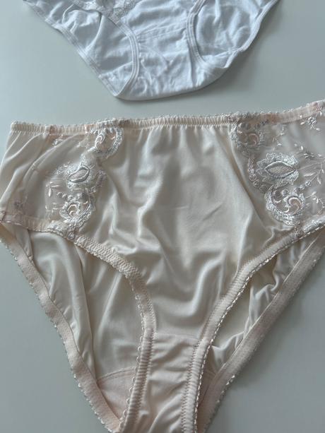 2x nohavičky contureĺe 1x gabidar, xl