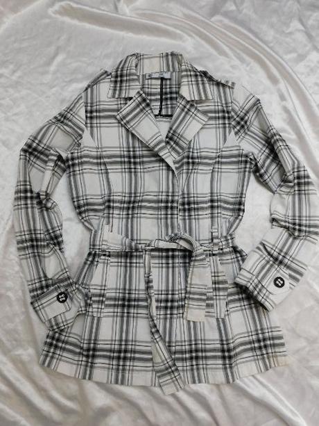 Luxusny karo kabatik/plašt, 38