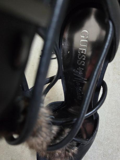 Štýlove sandalky, guess,36