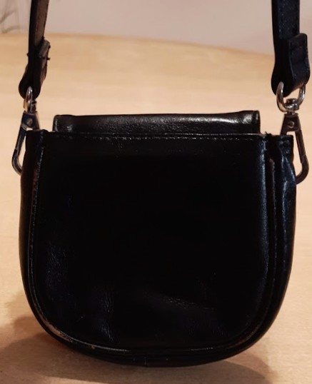 Predám čiernu mini kabelku, 