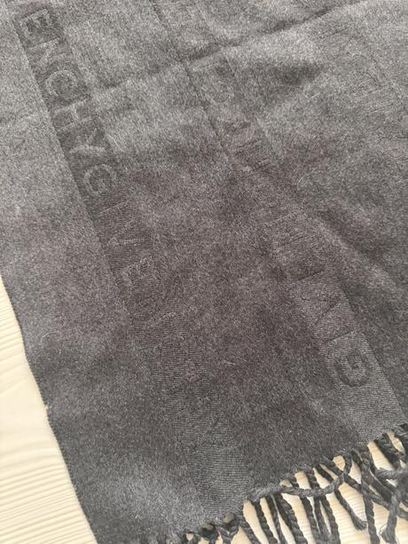Givenchy - vlnený unisex šál, 