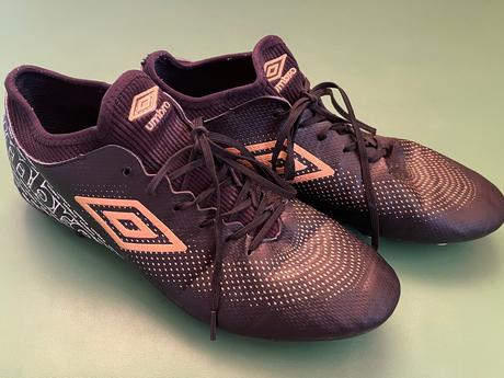 Kopacky/tarfy umbro c. 41, 41