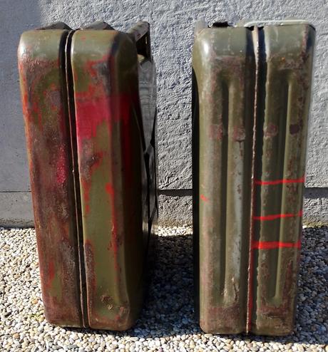 Kovové kanistre - bandasky, 