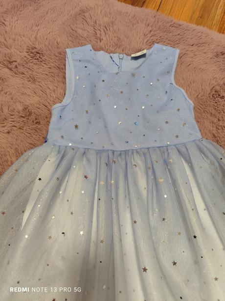 Krásne hviezdičkové šaty, gate,116