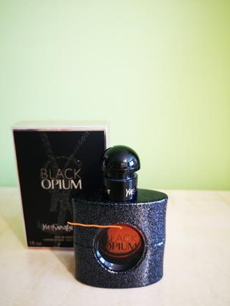 Yves saint laurent black opium, 