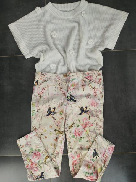 Zara kvietkované nohavice, zara,m