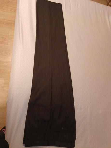 Čierny komplet sako+nohavice f&f super stav, f&f,<50 / 50 / xl