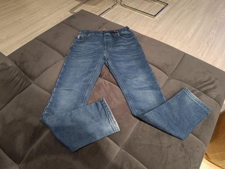 Zateplené rifle, 158