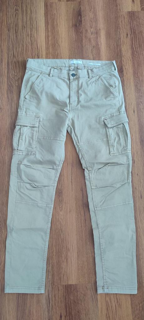 Kapsáčove nohavice, reserved,l