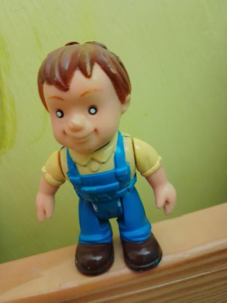 Z akej hračky je tento panáčik?