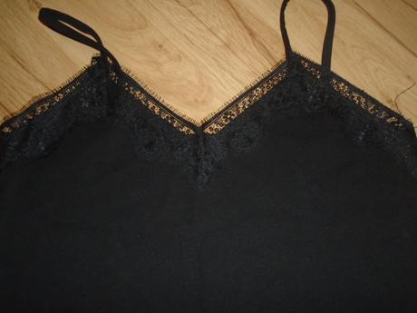 Tielko s čipkou, zara,m