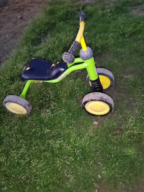 Puky trojkolka odrážadlo,