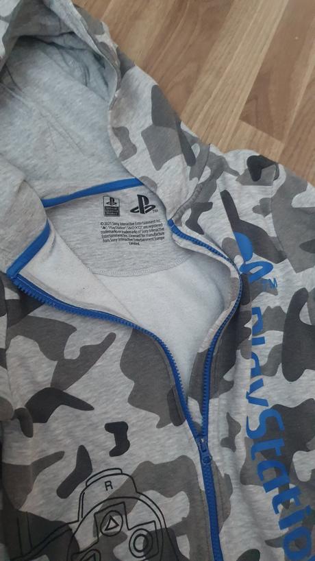 Mikina play station, next,146