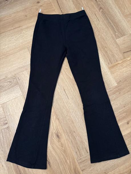 Balík oblečenia, 140–152