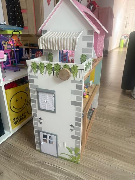 Dreveny domček pre babiky, 