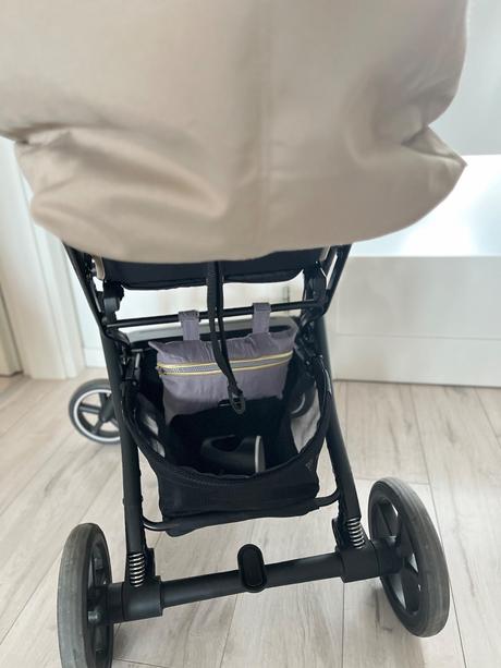 Cybex beezy black almond beige, cybex,cybex beezy