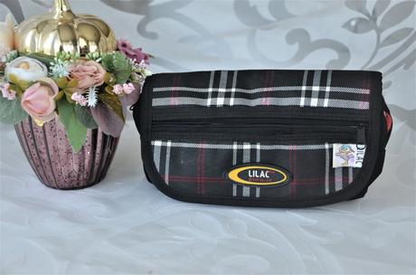 Čierna kozmetická taštička, 