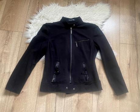 Betty barclay bunda, s