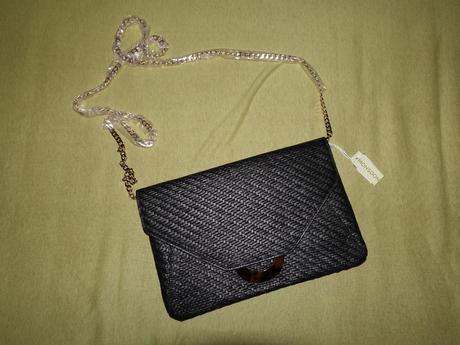 Nova listova kabelka monsoon, monsoon