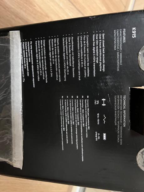 Slúchadlá akg k915 bezdrotove - nepoužite, 