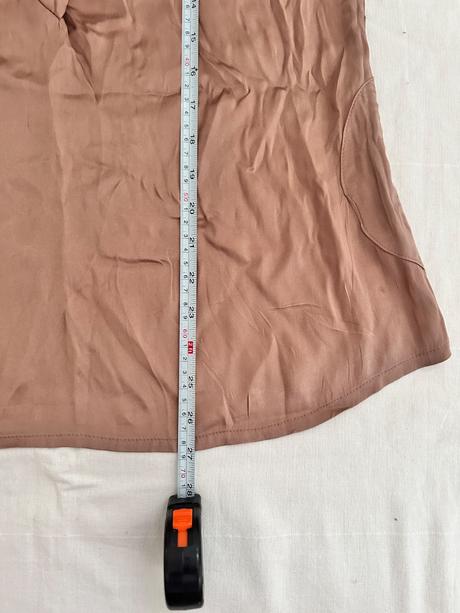 Elegantný hodvábny top s nariaseným golierom, m