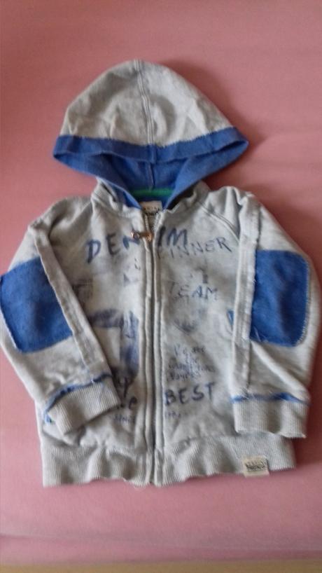 Mikinka zn. special friends č. 98, 98