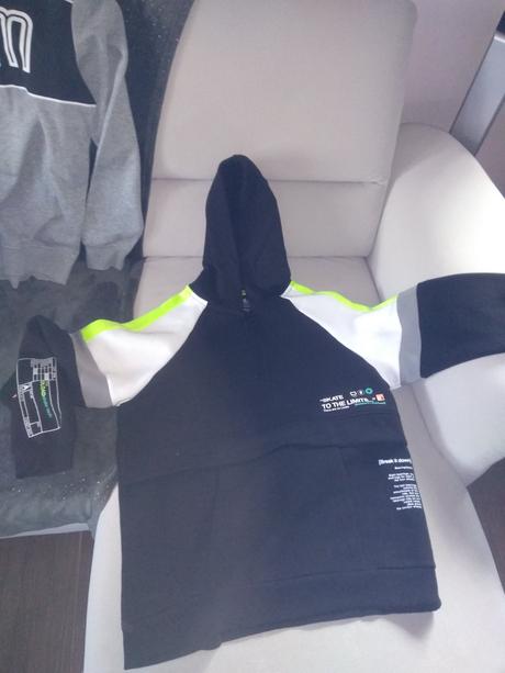 Chlapčenská mikina č.182, c&a,182