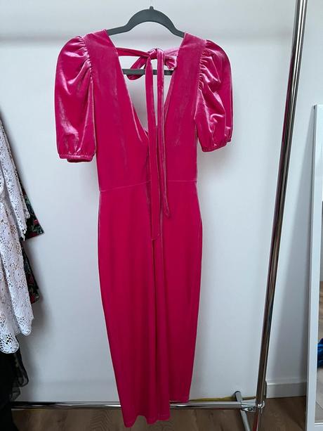 Ruzove reserved saty, reserved,s