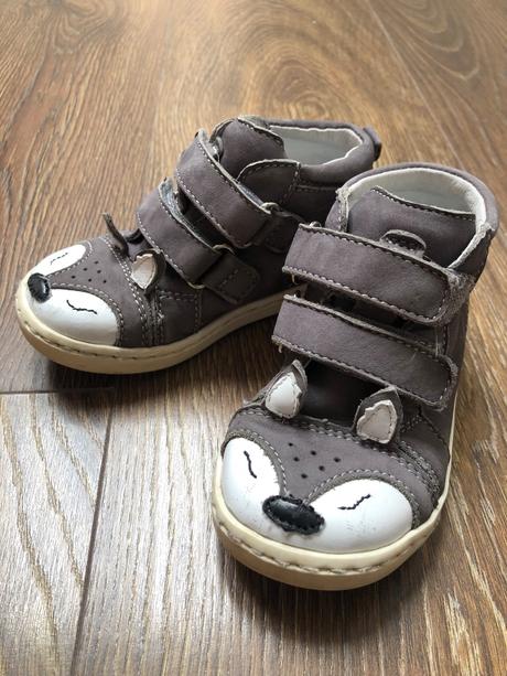 Kožené topánky, 23