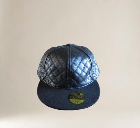 Čierna prešívaná šiltovka black number (fullcap /, 58