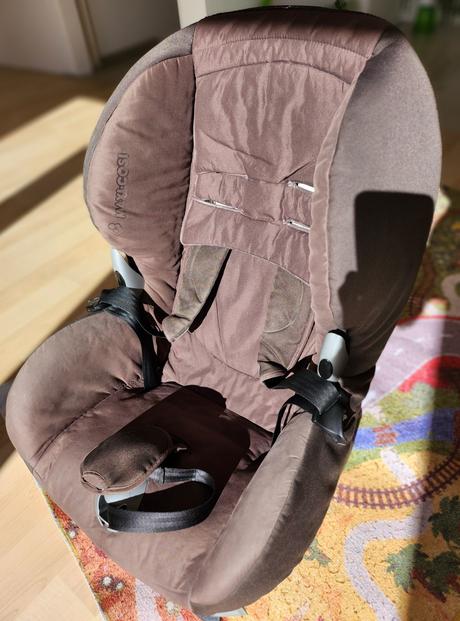 Autosedacka, maxi cosi