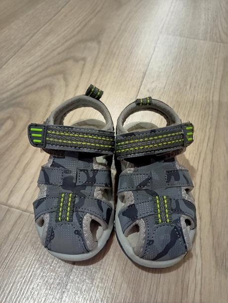 Sandálky, 21
