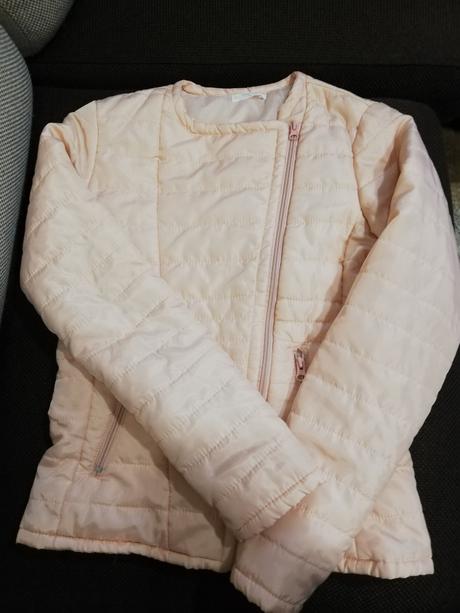 Prechodná bunda, 36