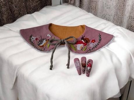 Riflové šaty s runpu vyšivkou, h&m,122