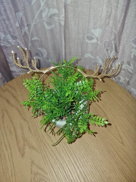 2x celenka zlatý sob,