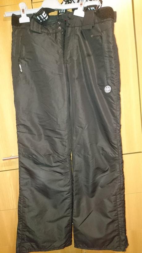 Zimna  vetrovka a oteplene nohavice, 158