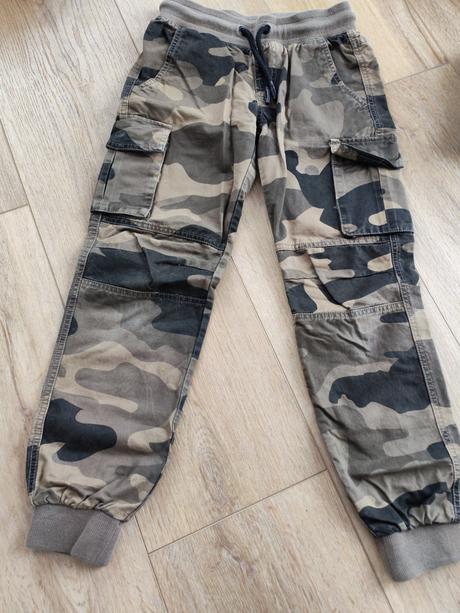 Nohavice, chapter young,146