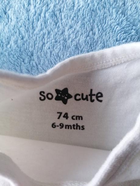 Body s okrasnými rukávmi, 74