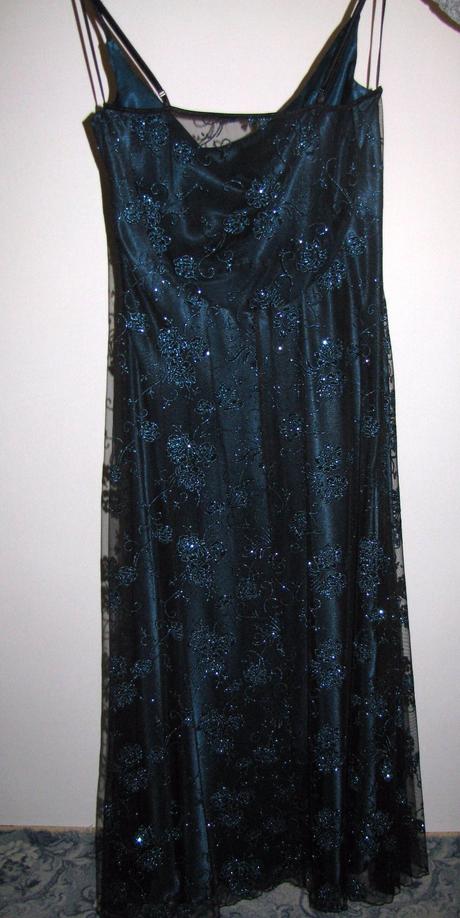 Spoločenské šaty, 44