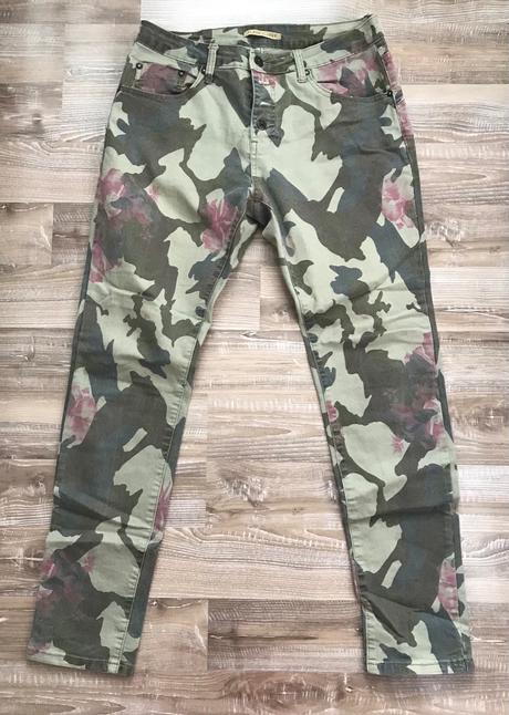 Elastické maskáčové nohavice/rifle, 38